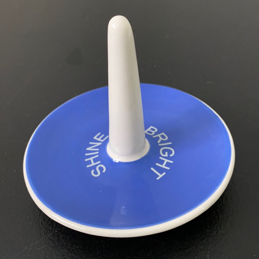 Shine Bright Ring Holder